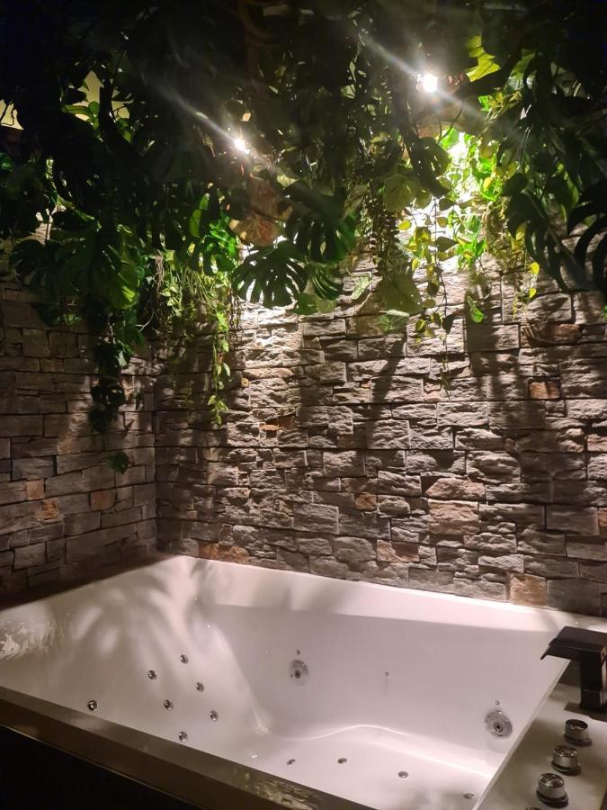 Jungle Room Cannes Exterior photo